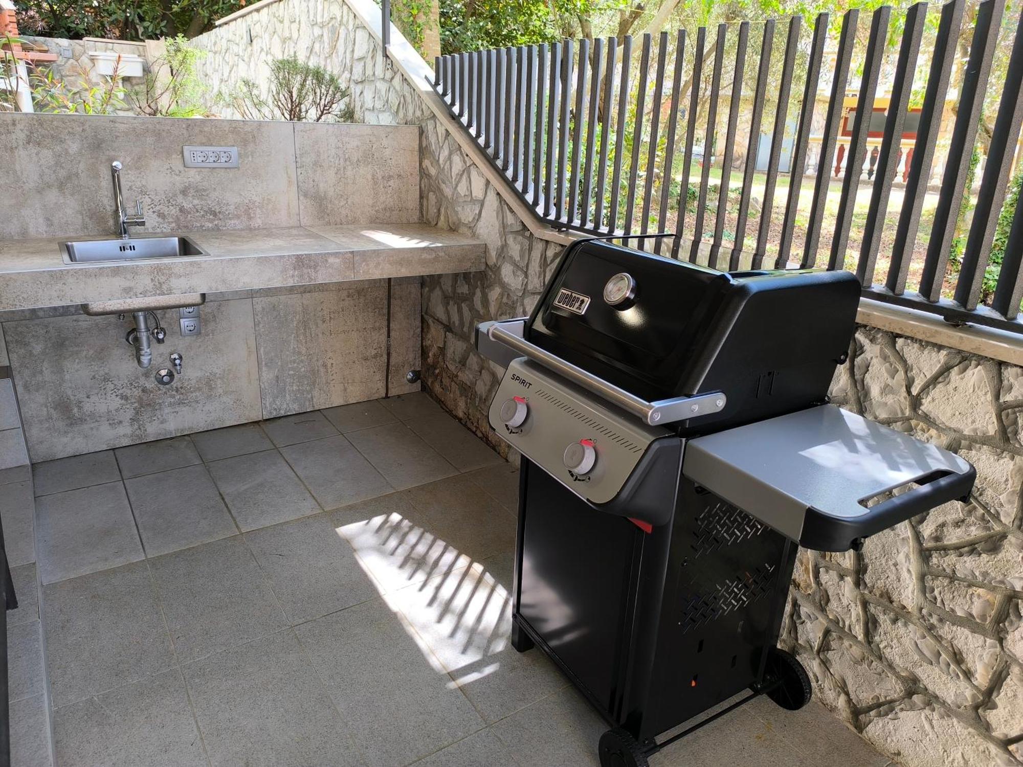apartman Emili Malinska Exterior foto